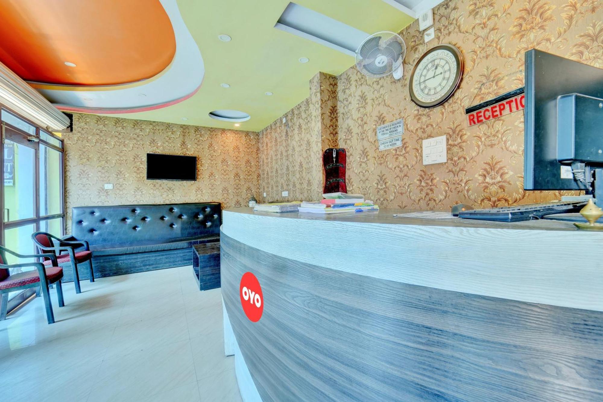 Oyo Flagship Hotel Centre Point Chhapra 外观 照片